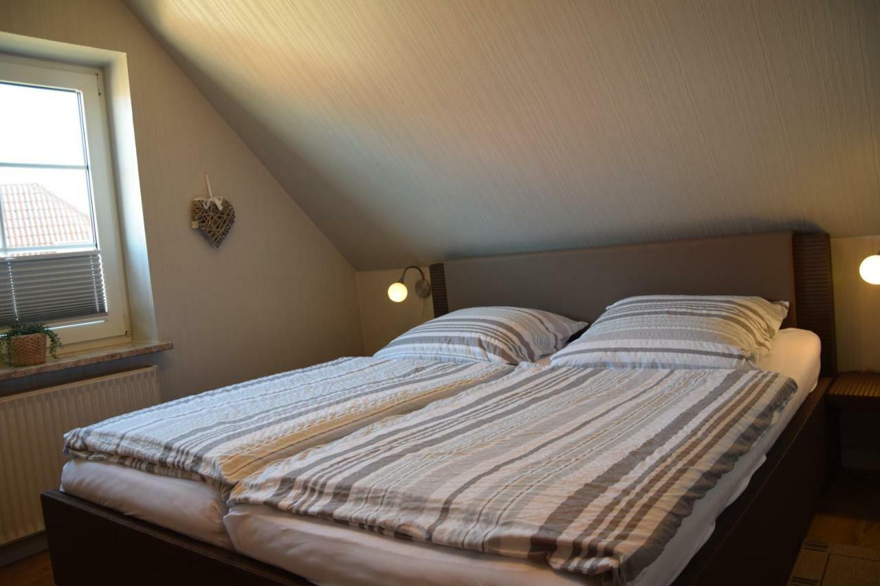 Haus Amrum 21 부숨 외부 사진